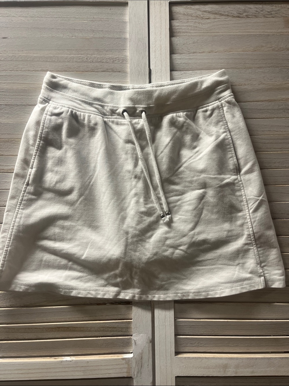 Green Tea White Knit Skort Built In Shorts Drawstring Pockets Size Large